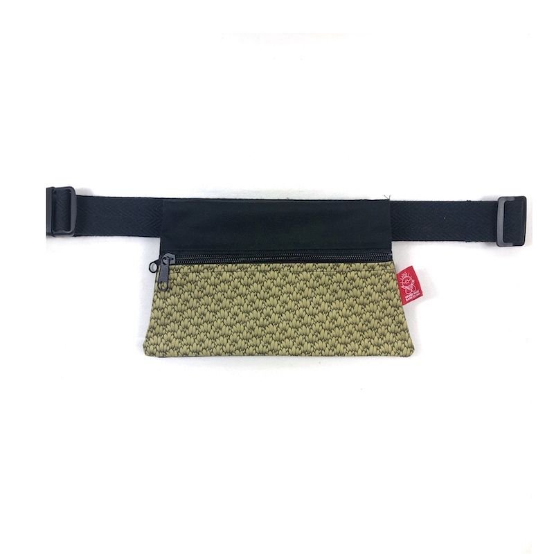 Riñonera hecha a verde, hecha a mano | La Bicha Creativa