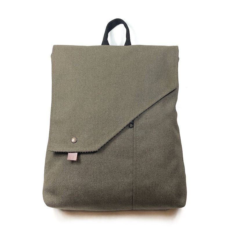 Mochila vegana sostenible - Nordik Olivia | La Bicha Creativa