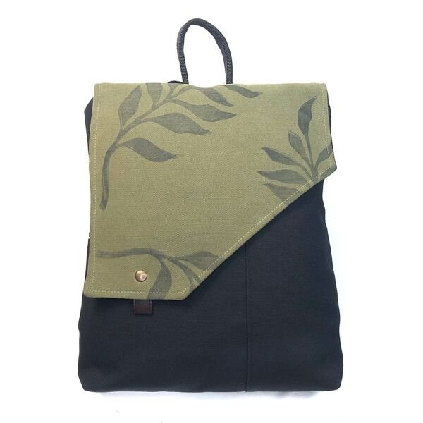 mochila de moda sostenible hecha a mano - La Bicha Creativa - Nordik Berta II